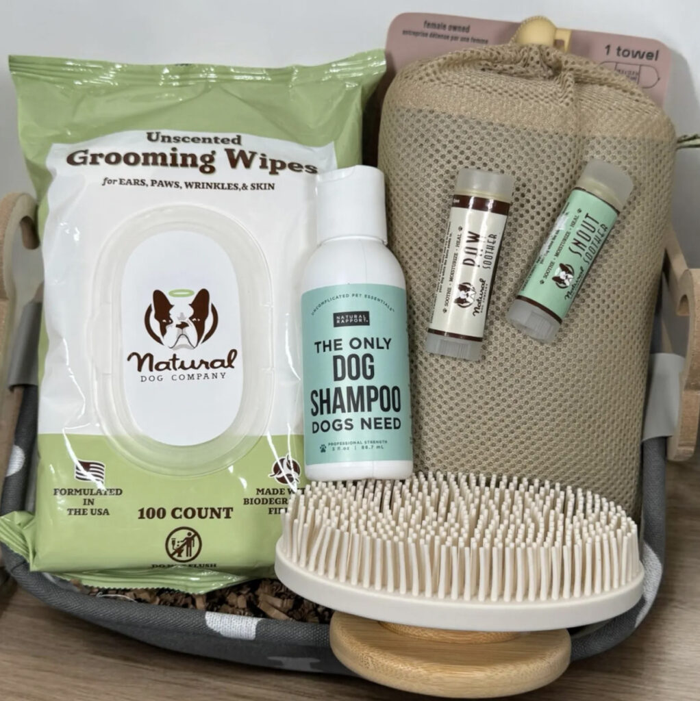 dog grooming gift set with rubber brush, wipes, balm, shampoo